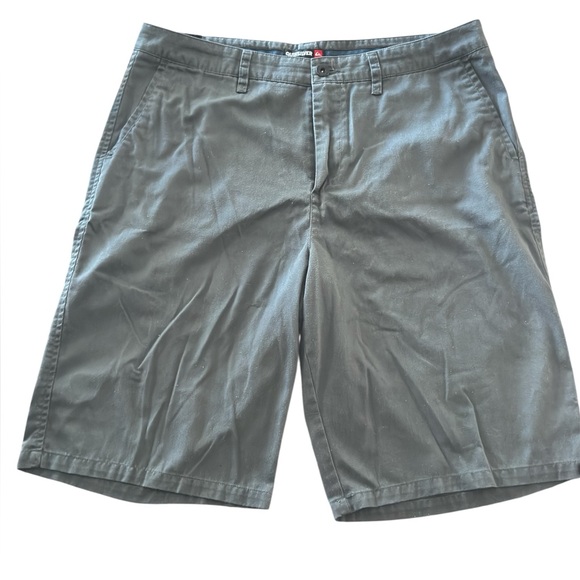 Quiksilver Charcoal Casual Shorts - Picture 1 of 3